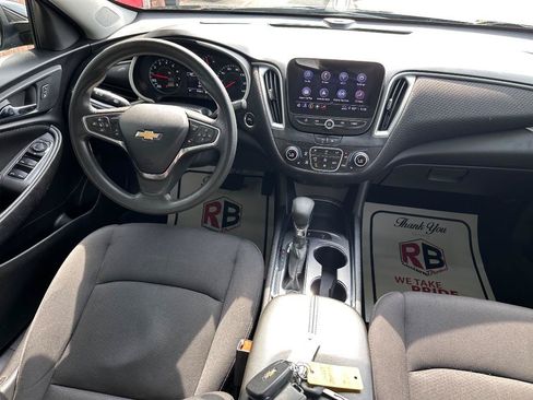 Used 2024 Chevrolet Malibu LT FWD image 23
