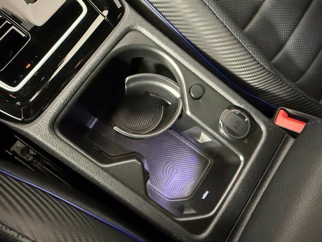 Used 2024 Volkswagen Golf R AWD/4WD image 26