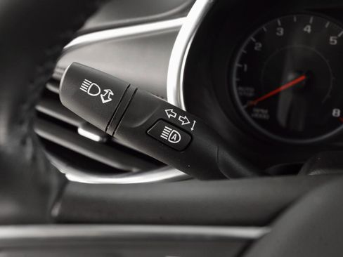 Used 2019 Chevrolet Malibu LT w/ LT Plus Package image 19