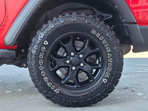 Used 2021 Jeep Wrangler Willys image 26