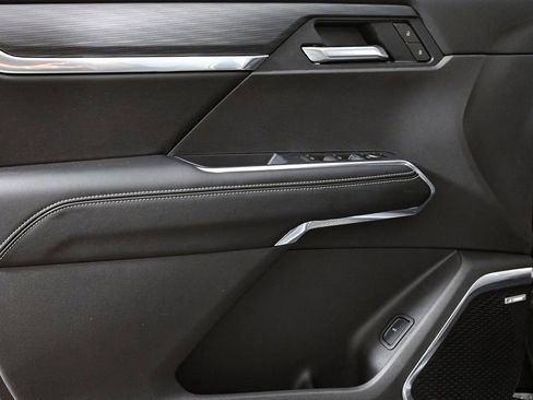 New 2025 GMC Acadia Elevation w/ Elevation Premium Package image 6