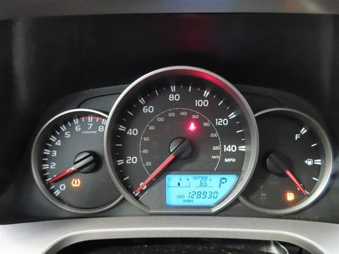 Used 2016 Toyota RAV4 LE image 19