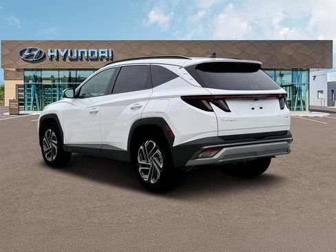 New 2025 Hyundai Tucson Limited image 5