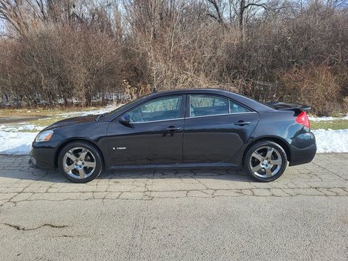 Used 2009 Pontiac G6 GXP w/ Sun And Sound Plus Package image 3