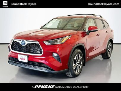 Used 2023 Toyota Highlander XLE