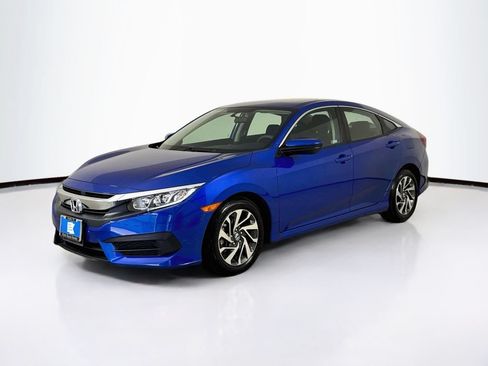 Used 2018 Honda Civic EX image 3
