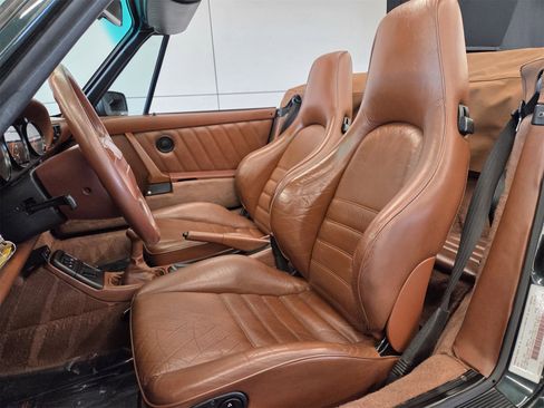 Used 1990 Porsche 911 Carrera image 5