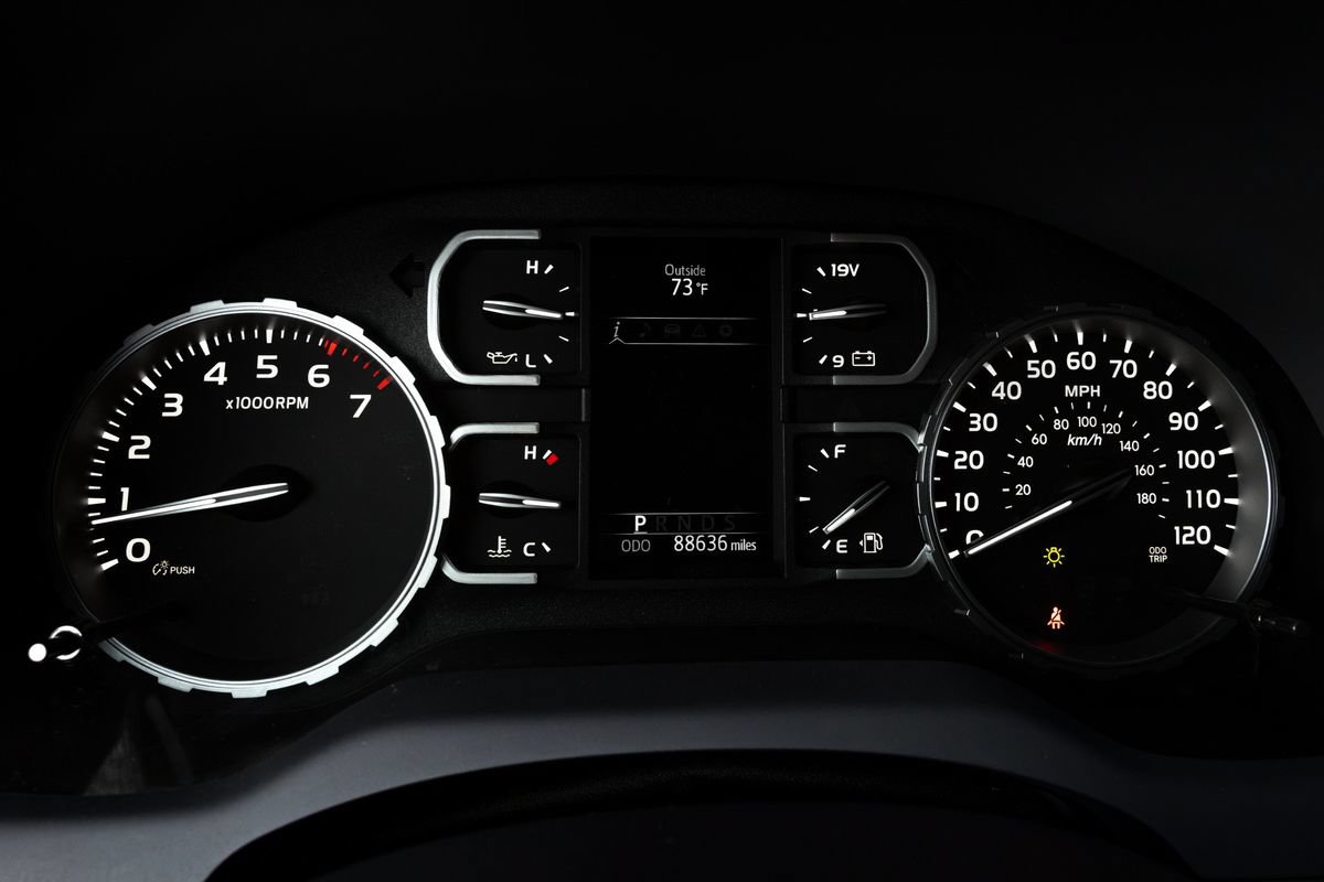 Used 2019 Toyota Tundra SR5 AWD/4WD image 23