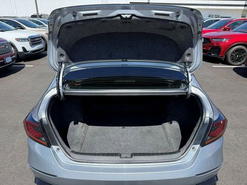 Used 2018 Honda Accord Sport image 7