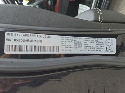 Used 2021 Dodge Durango SRT Hellcat w/ SRT Interior Appearance Group image 33