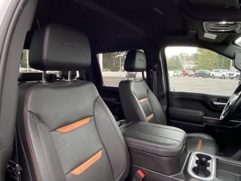 Used 2023 GMC Sierra 2500 AT4 image 22