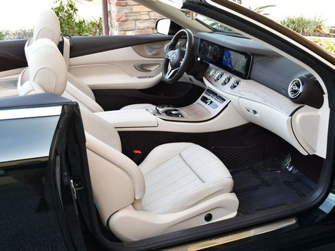 Used 2020 Mercedes-Benz E 450 4MATIC Cabriolet image 66