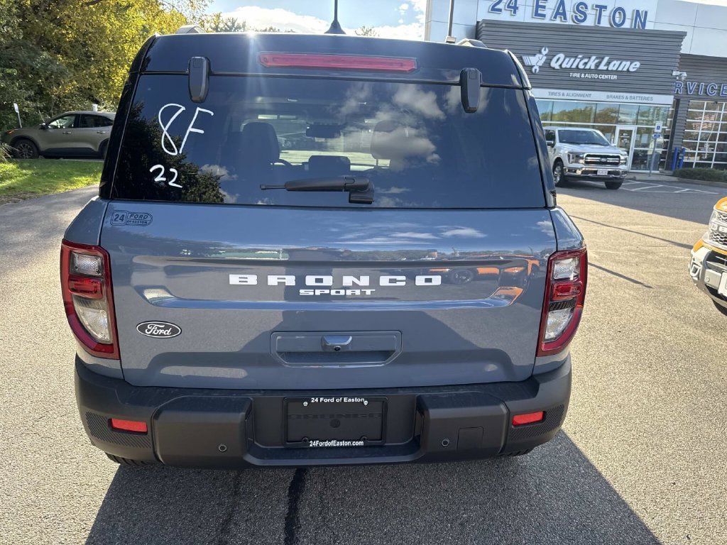 New 2026 Ford Bronco Sport Outer Banks w/ Outer Banks Tech Package+ AWD/4WD image 3