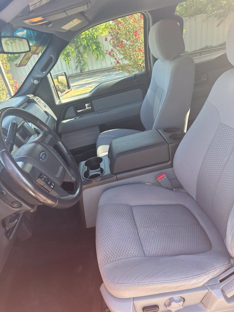 Used 2013 Ford F150 XLT w/ Luxury Equipment Group RWD image 9
