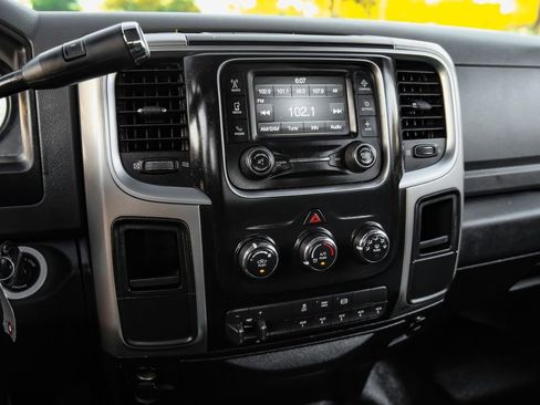 Used 2016 RAM 3500 SLT w/ Cold Weather Group image 22