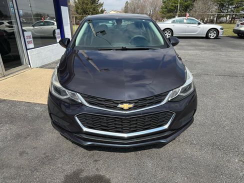 Used 2016 Chevrolet Cruze LT w/ Convenience Package image 4