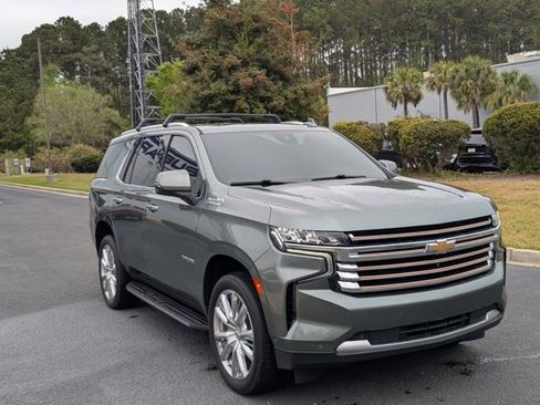 Used 2023 Chevrolet Tahoe High Country w/ Advanced Technology Package image 3