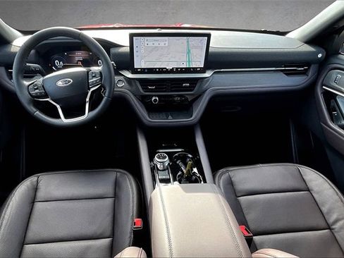 New 2025 Ford Explorer Platinum w/ Ultimate Package image 5