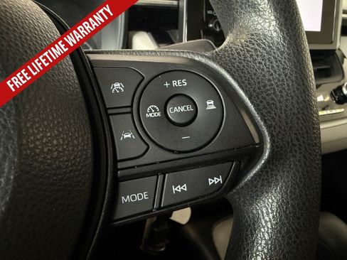 Used 2023 Toyota Corolla LE FWD image 30