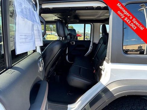 Used 2024 Jeep Wrangler Unlimited Rubicon w/ Convenience Group image 23