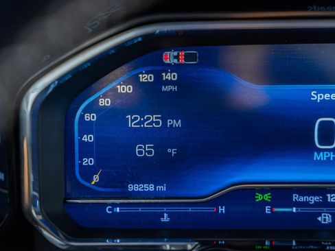 Used 2024 Chevrolet Silverado 1500 RST w/ Z71 Off-Road Package image 44