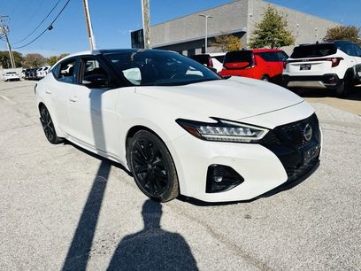 Used 2022 Nissan Maxima SR w/ Sport Mat Group
