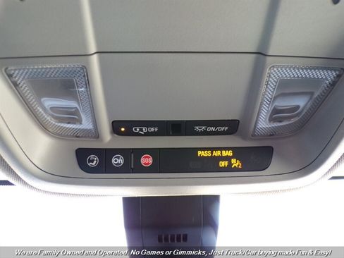 Used 2020 Chevrolet Equinox LS FWD image 44