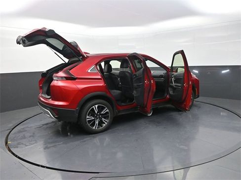 Used 2023 Mitsubishi Eclipse Cross SE image 43