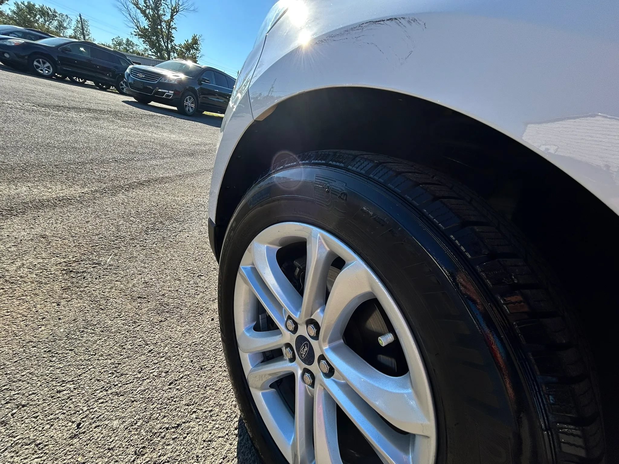 Used 2020 Ford Edge SEL FWD image 32