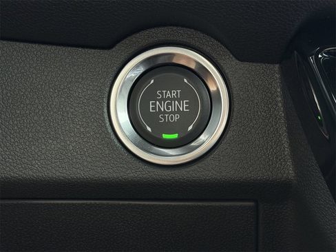 New 2026 Chevrolet Traverse Z71 w/ Enhanced Driving Package image 18