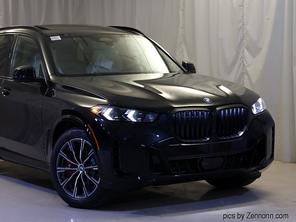 Used 2026 BMW X5 xDrive50e w/ Executive Package AWD/4WD image 2