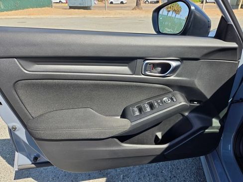 Used 2022 Honda Civic Sport image 16