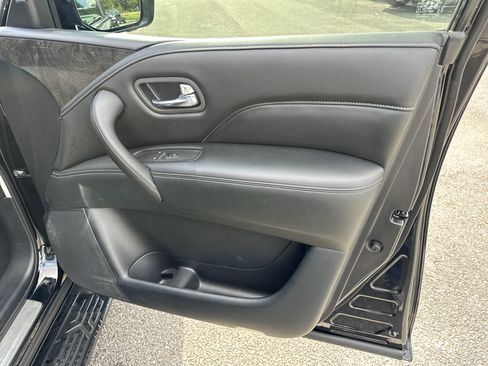 Used 2020 INFINITI QX80 Luxe w/ Proassist Package image 16