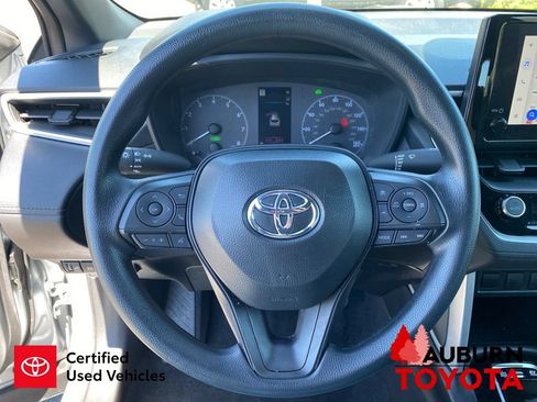 Certified 2025 Toyota Corolla Cross AWD Hybrid image 32