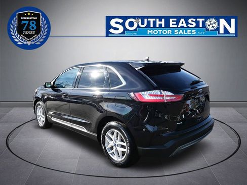 Used 2021 Ford Edge SEL w/ Cargo Accessory Package image 5