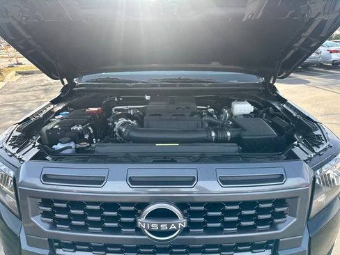 New 2025 Nissan Frontier SV w/ SV Convenience Package image 35