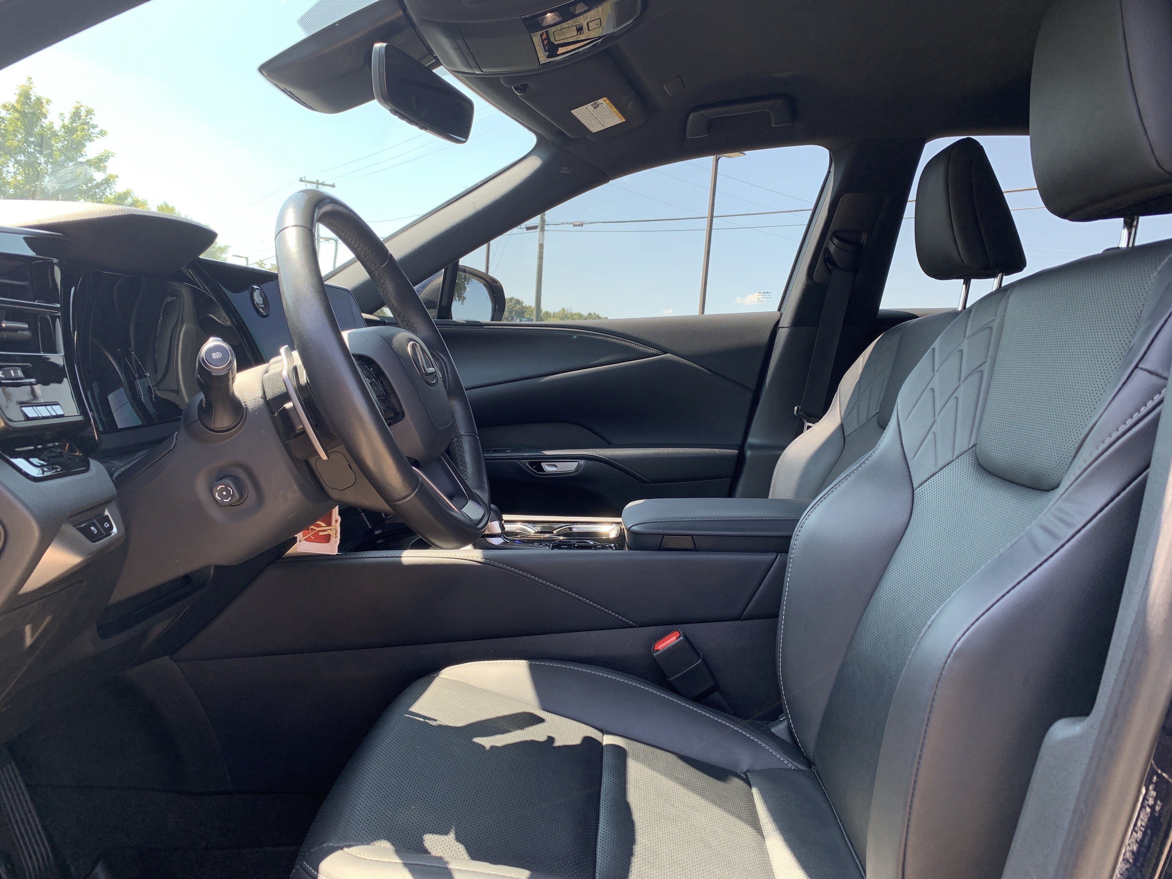 Certified 2023 Lexus RX 350 FWD w/ Accessory Package (Z1) image 16