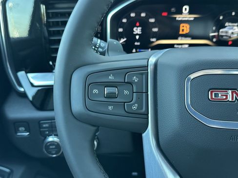 New 2026 GMC Sierra 1500 SLT w/ SLT Premium Plus Package image 23