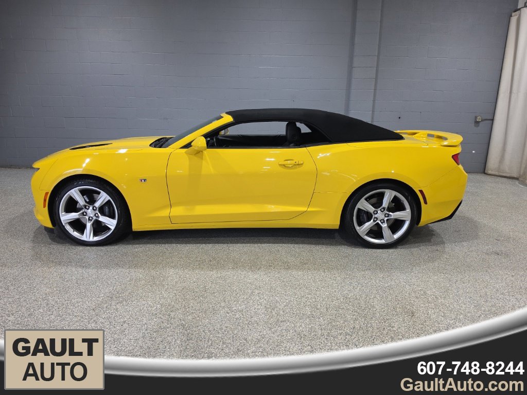 Used 2016 Chevrolet Camaro SS RWD image 18