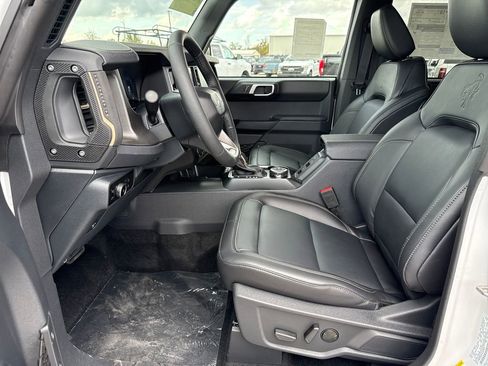 New 2025 Ford Bronco Badlands image 21