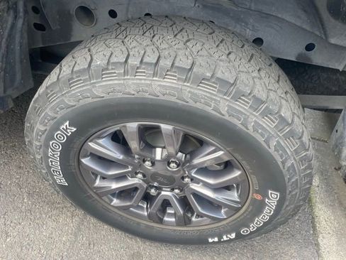 Used 2021 Ford Ranger Lariat w/ Equipment Group 501A High image 8