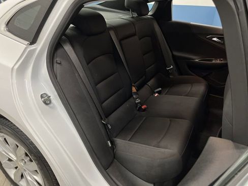 Used 2024 Chevrolet Malibu LT image 28