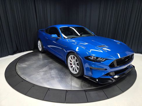 Used 2019 Ford Mustang GT Premium w/ GT Performance Package RWD image 8