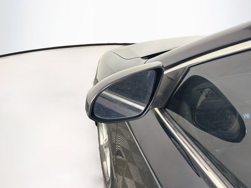 Used 2014 Toyota Camry SE FWD image 16
