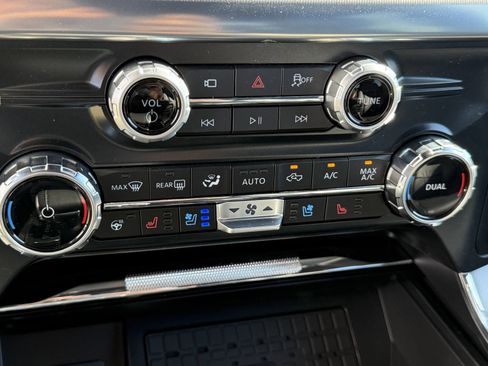 New 2026 Ford F150 Lariat w/ Equipment Group 502A High image 21