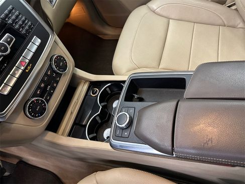 Used 2015 Mercedes-Benz ML 350 2WD image 32