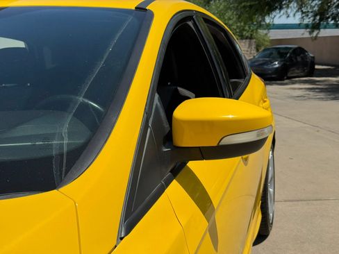 Used 2017 Ford Focus ST FWD image 54