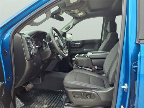 Used 2024 Chevrolet Silverado 1500 Custom image 16