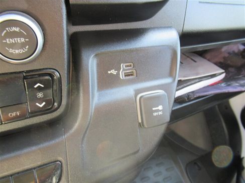 Used 2022 RAM ProMaster 3500 w/ Premium Convenience Group (A) image 25