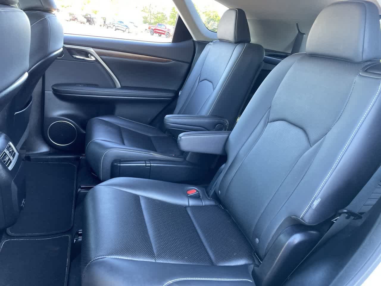 Used 2022 Lexus RX 350L Premium w/ Premium Package AWD/4WD image 19